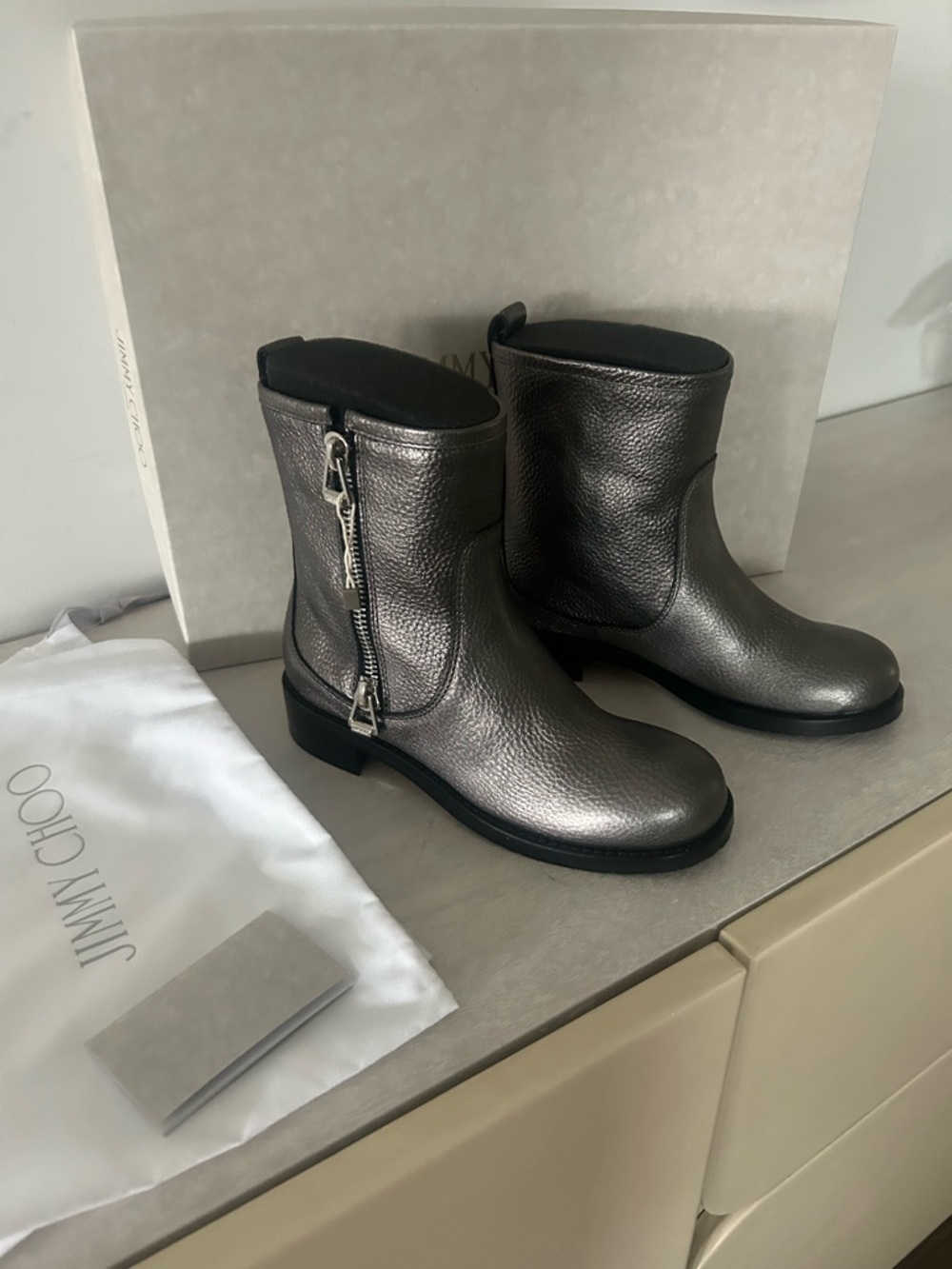 Jimmy Choo dondo Metallic Leather Ankle Boots size 35